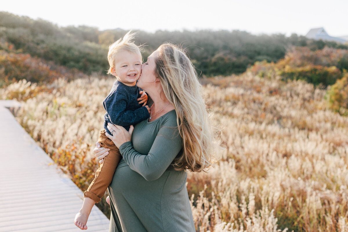 KelseyBrentAtlasBabypreview_RachaelReidPhotography_