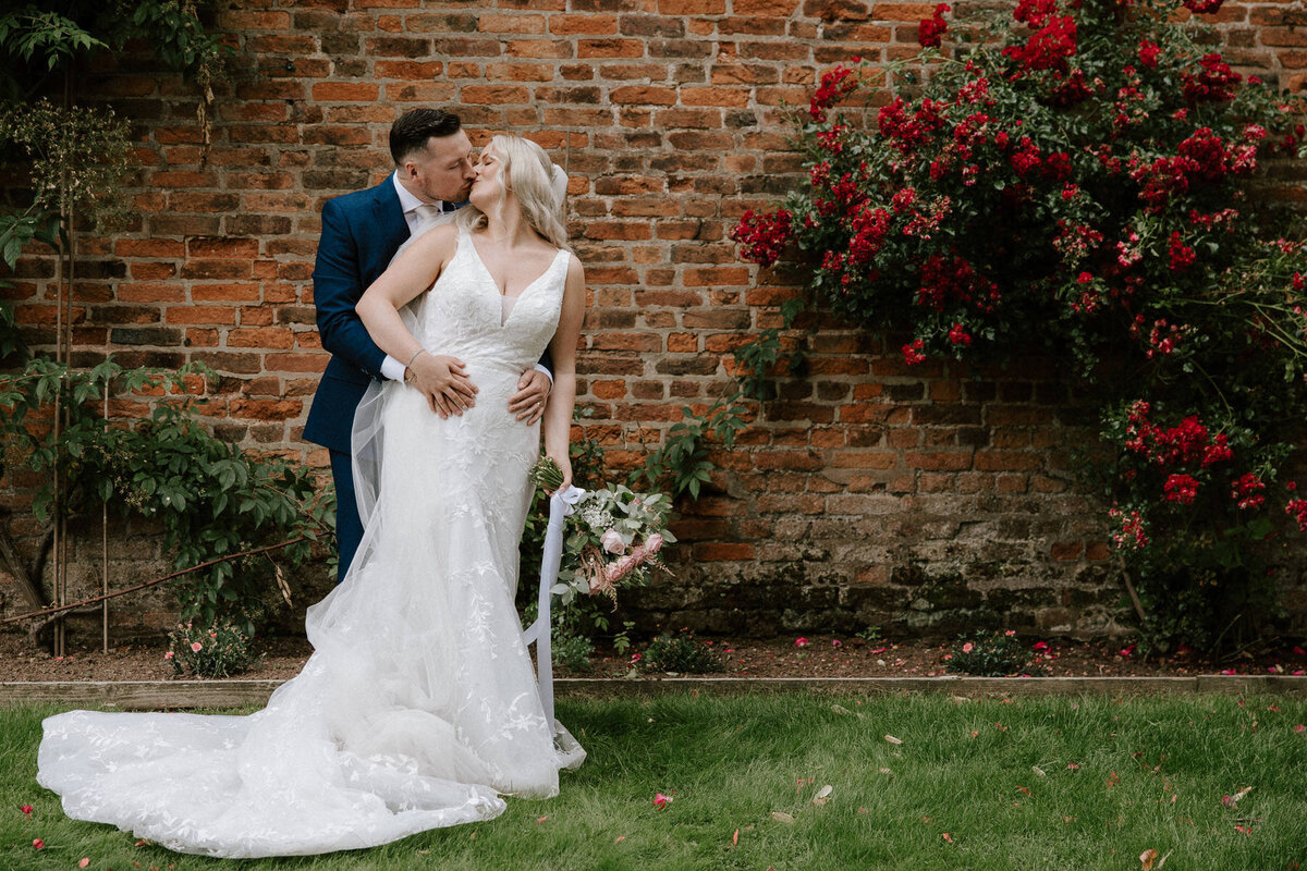 Hayley & Christian - Castle Bromwhich Hall Hotel - DanTomkins Photography-0410