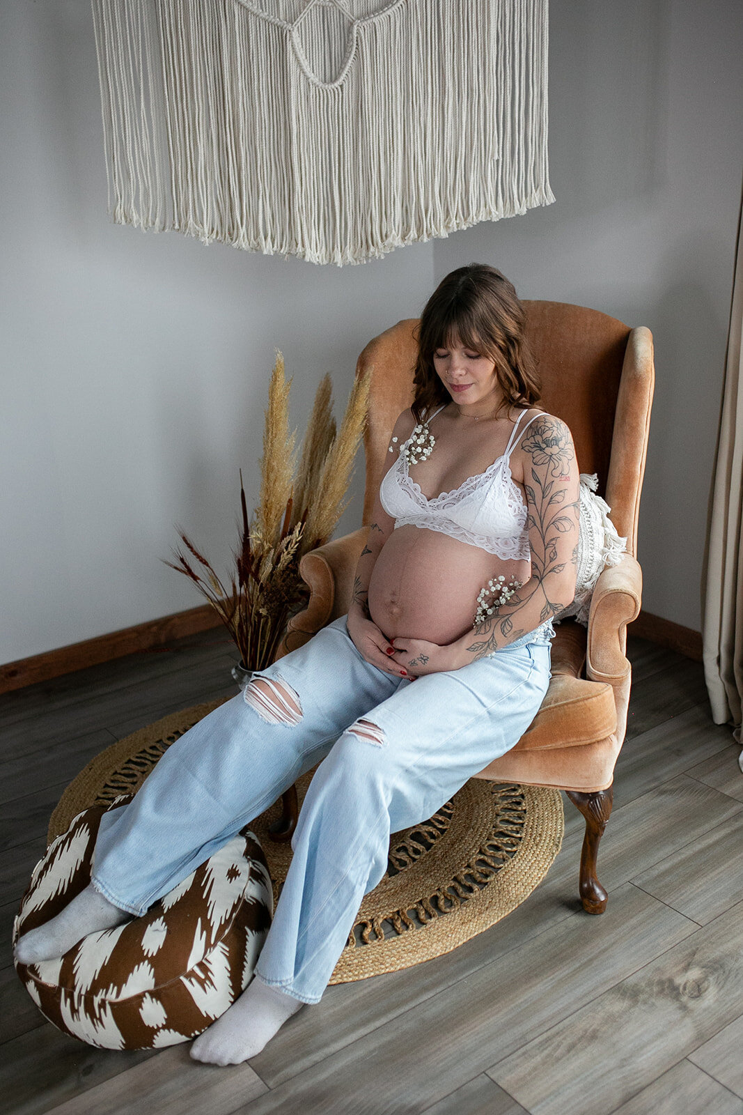 Western-Maternity-Boudoir-10