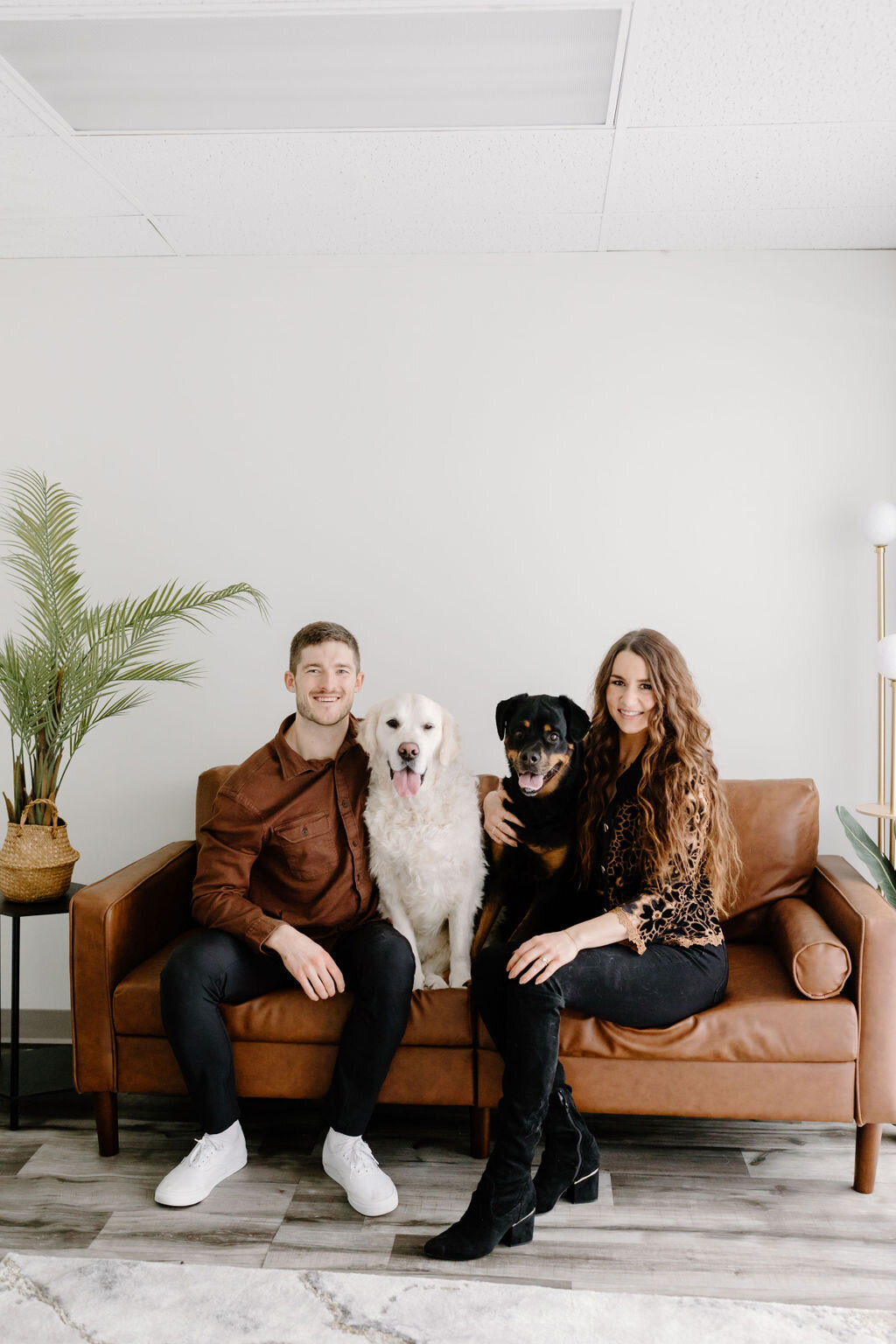 christina_ney_photography_wedding_engagement_lifestyle_photographer_dubuque_iowa_wedding_planning_assistance_adventurous_bold_laidback Family Photography19