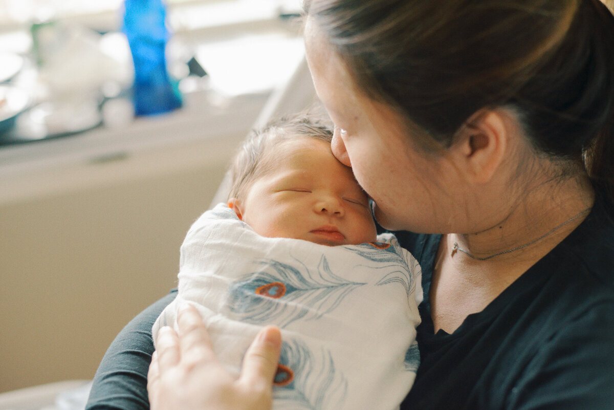 hospital-newborn-photography-13