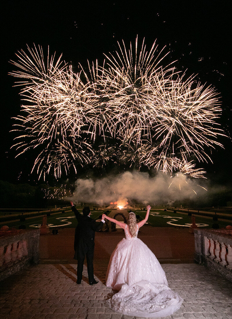 Wedding Fireworks at Chateau Vaux Le Vicomte -1