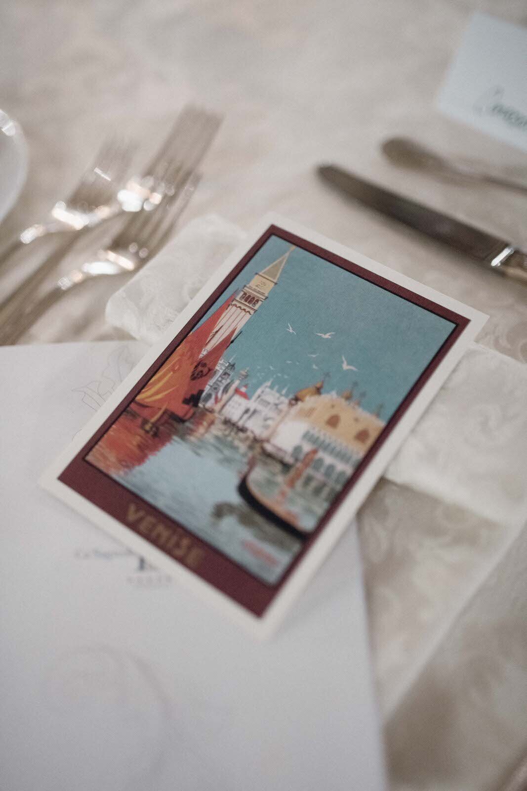 Flora_And_Grace_Editorial_Venice_Analog_Editorial_Wedding_Photographer (1 von 1)-25-1