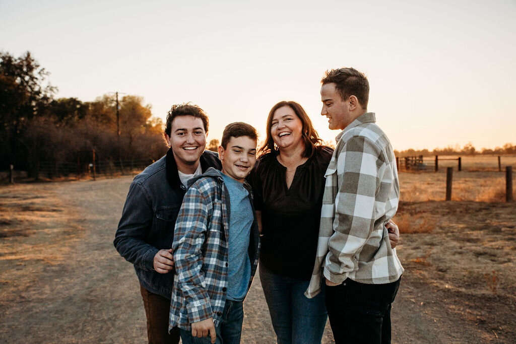 Modesto-Family-Photographer-C136