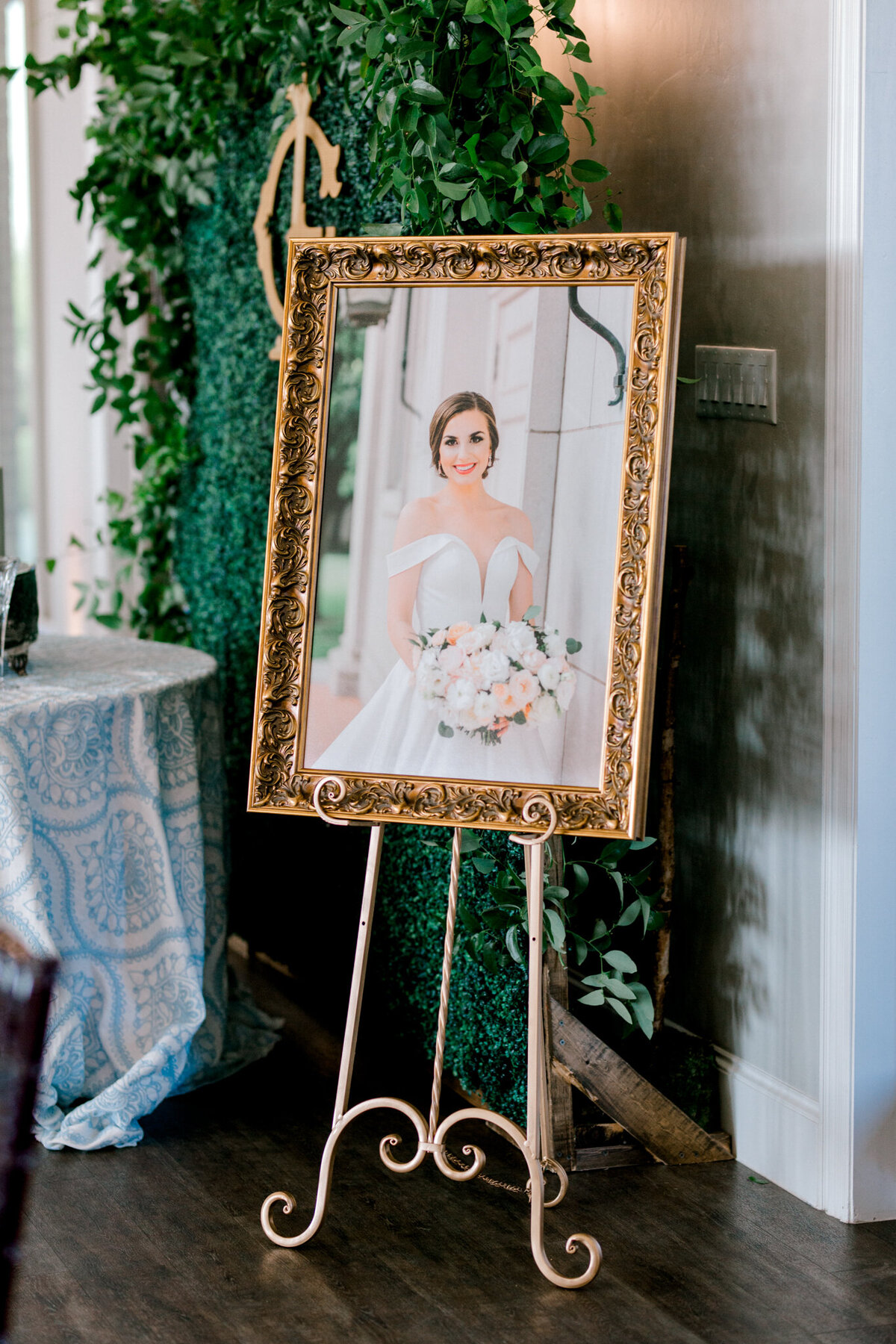 Lexi Broughton & Garrett Greer Wedding at Dove Ridge Vineyards | Sami Kathryn Photography | Dallas Wedding Photography-172
