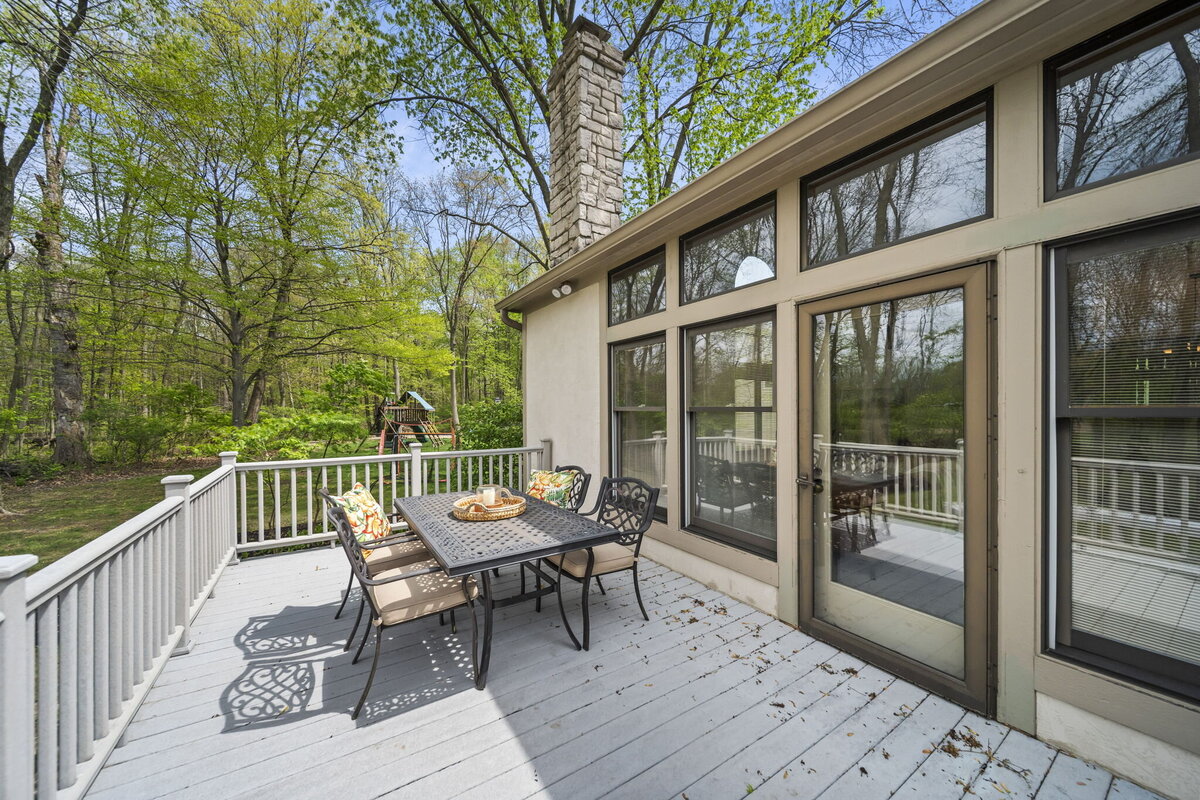 113-web-or-mls-A7405658
