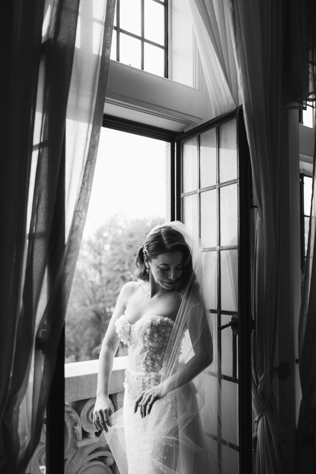 Casa_Loma_Luxury_wedding_Photographer_Raphaelle_Granger-16