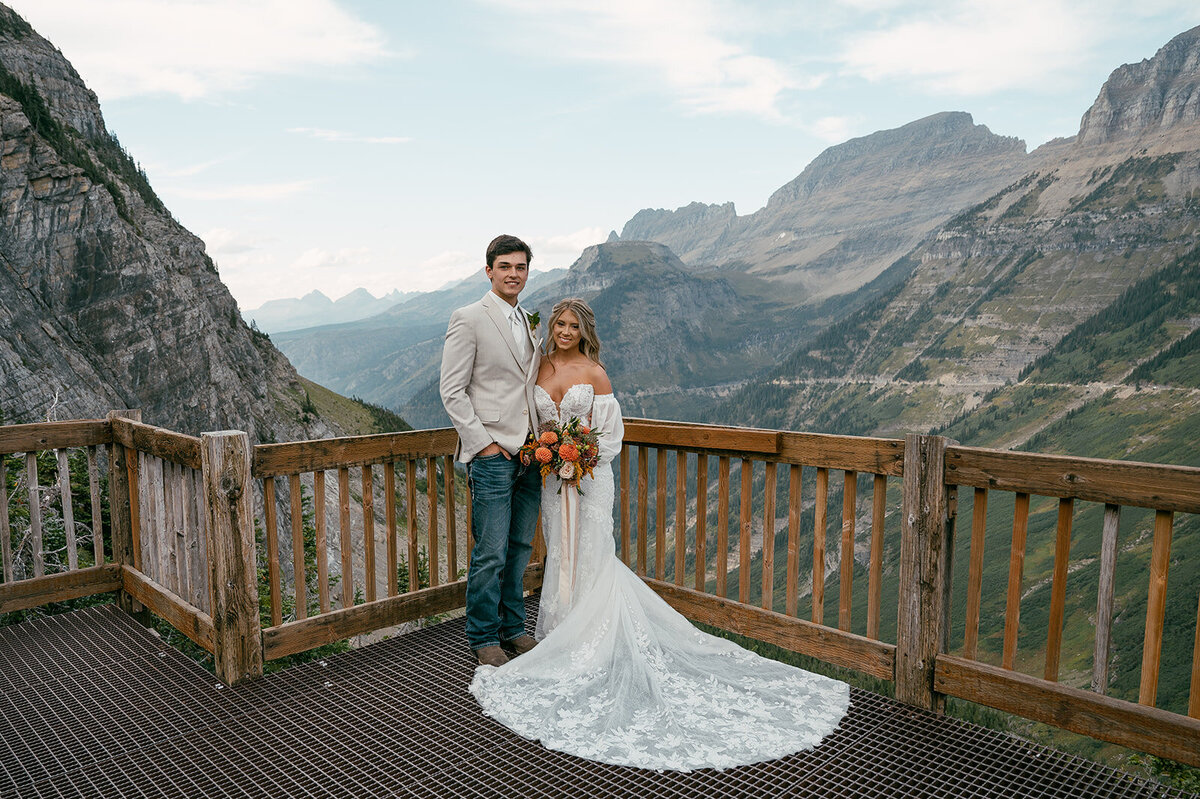 presley-gray-photo-glacier-national-park-elopement-7192