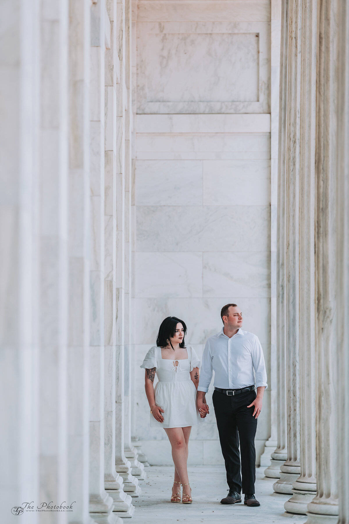 Edited-TP6_4107-Engagement-Toledo Art Museum