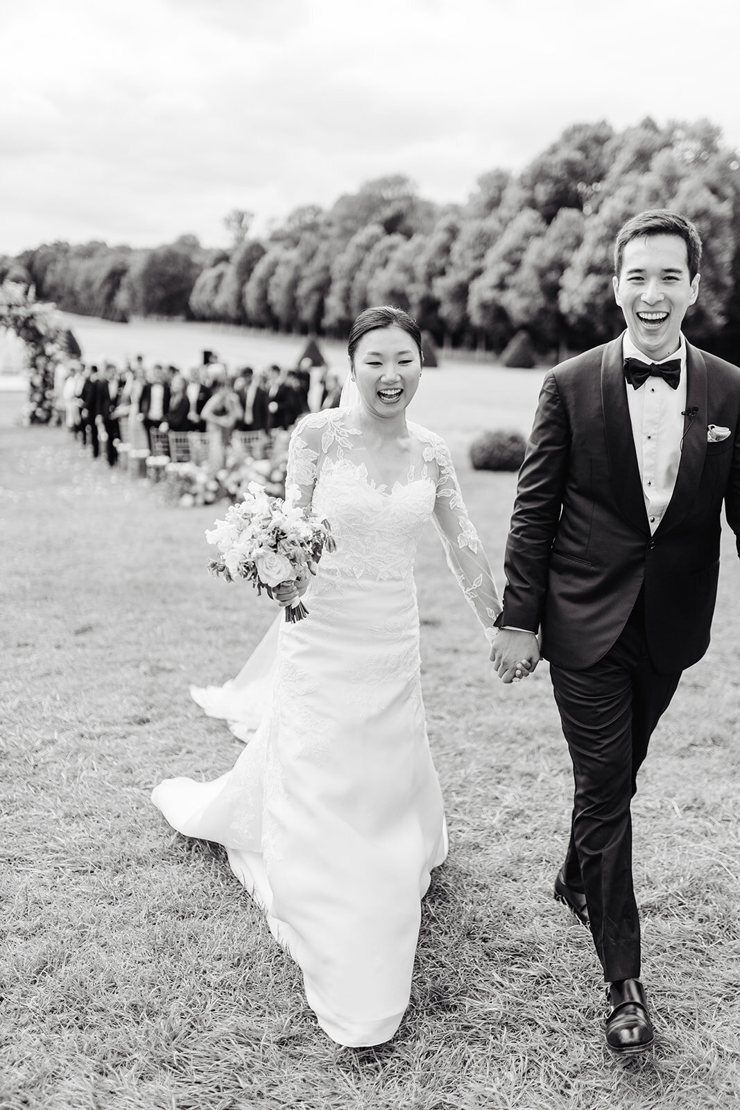 MorganeBallPhotography-Wedding-ZoeEdward-08-ChateauChamplatreux-Ceremony-512-2
