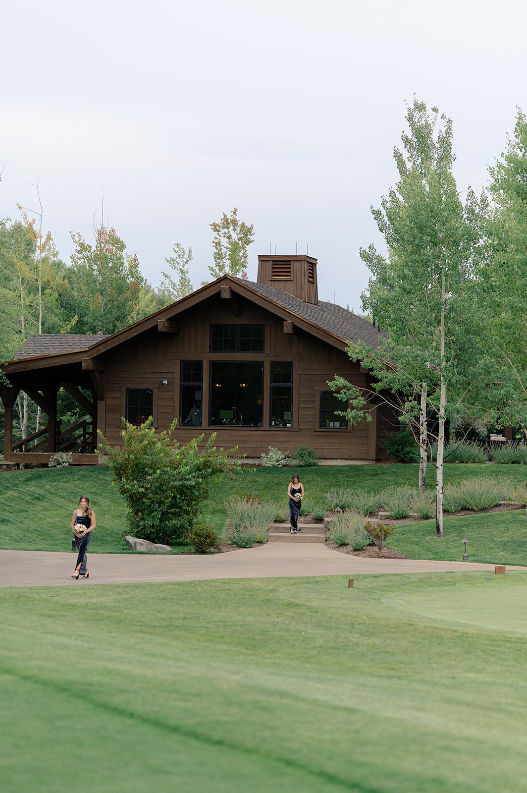 Jackson-Hole-Golf-And-Tennis-Wedding-Fall- JK-Foxtails-Photography-037