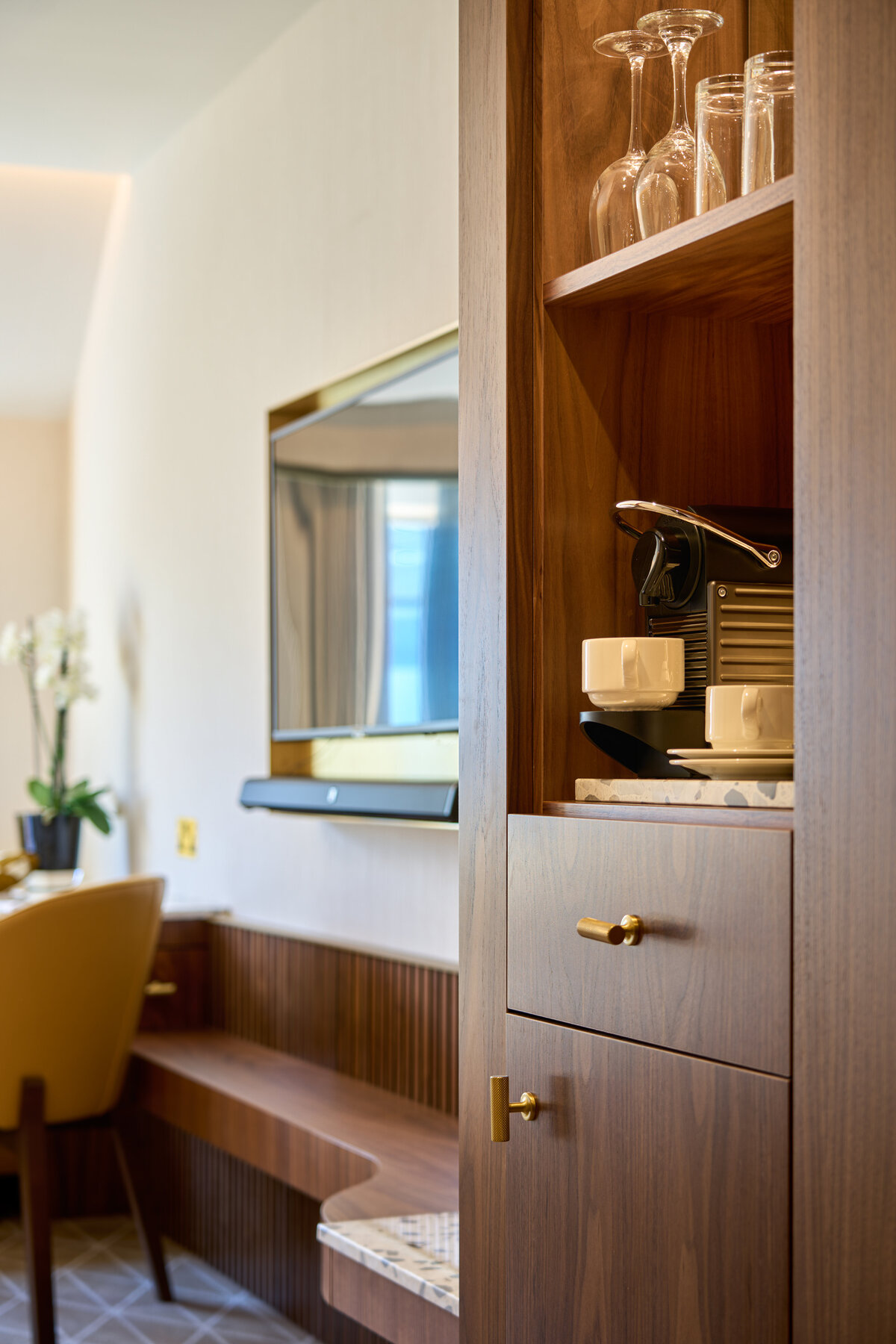 Waterstone - Fitzwilliam Hotel - Dublin - Luxury Boutique Hotel - 5th Floor Room Detail 2 Full Res