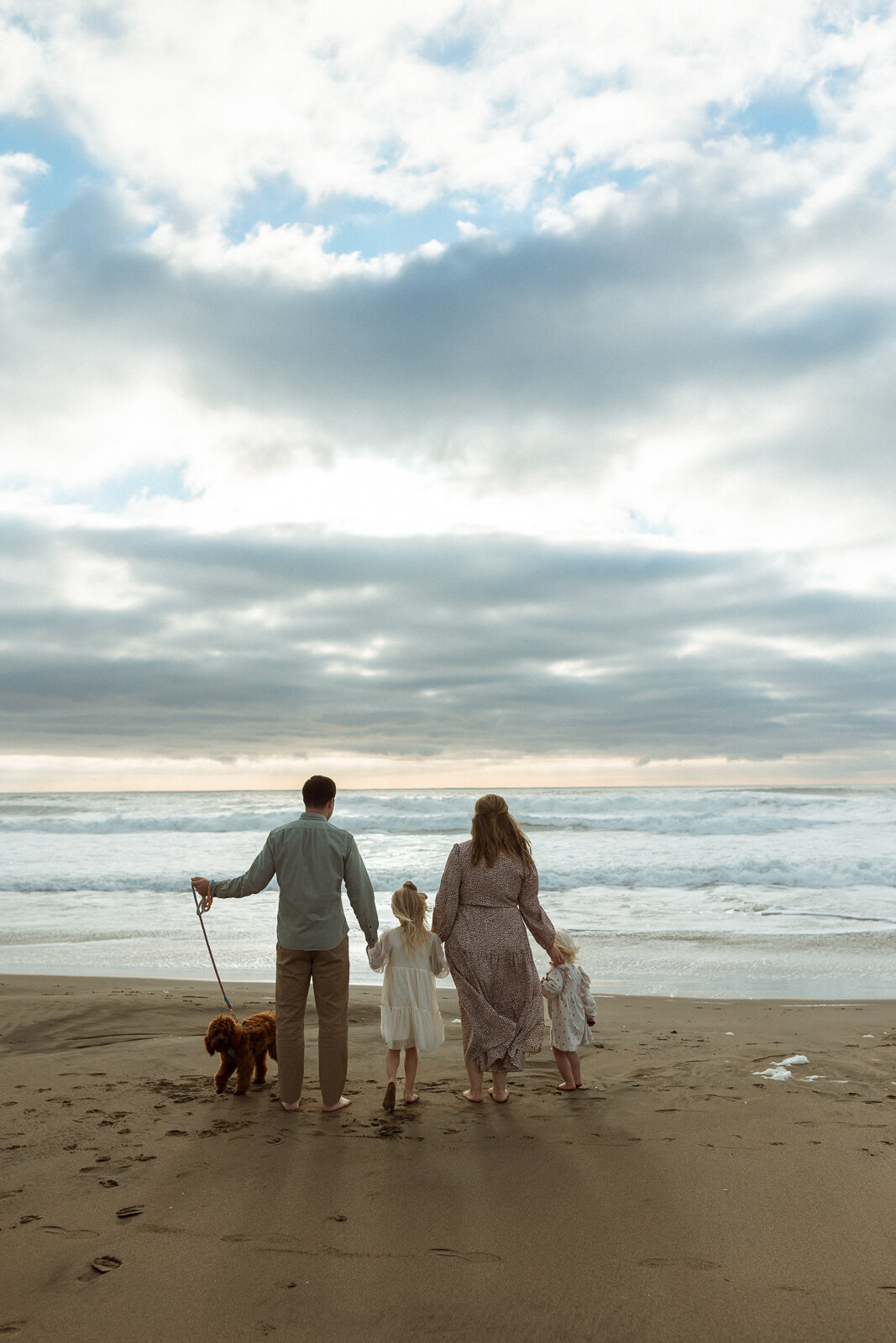 skyler-maire-photography-ocean-beach-family-photos-13