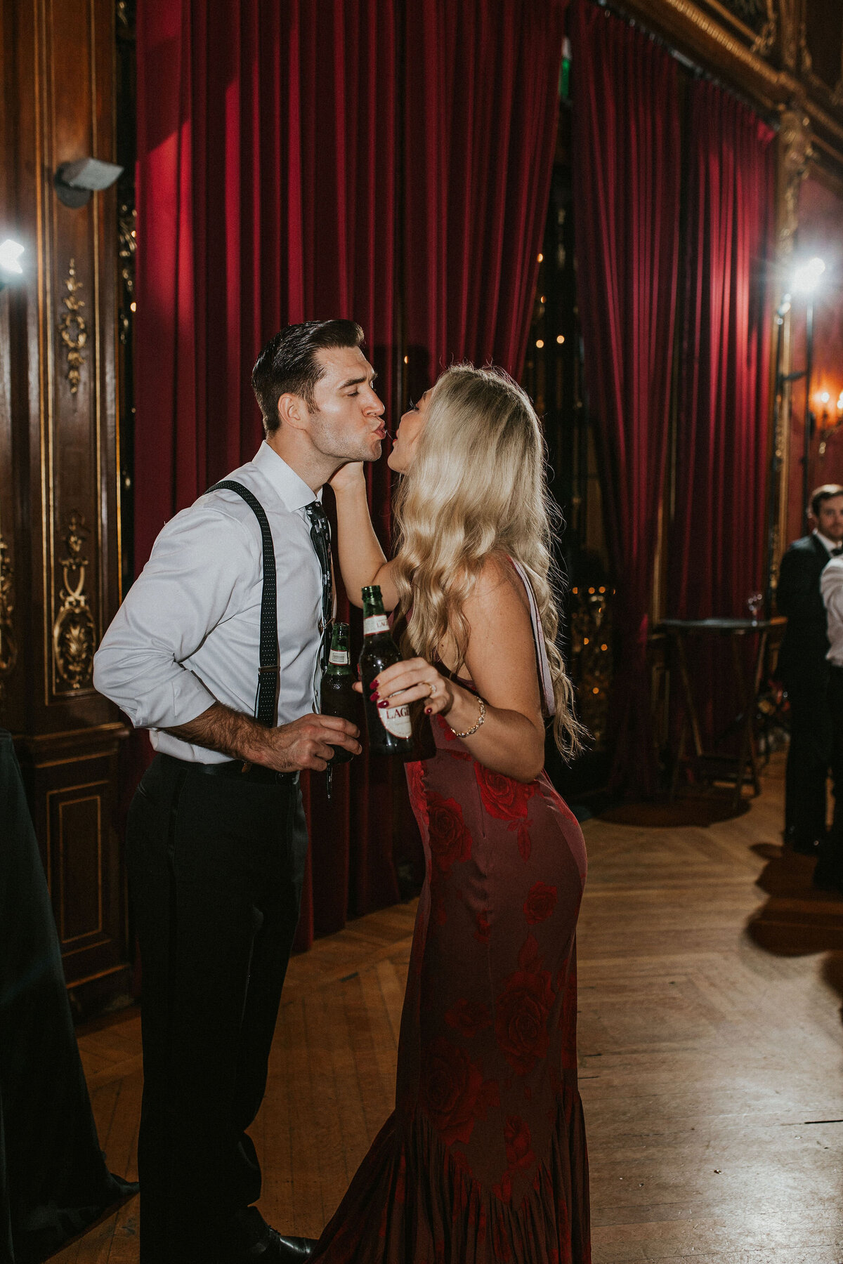 WELLING-FLORES.Wedding.EngineersClub-rcptn-159