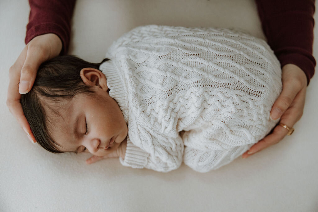 London-Surrey-In-Home-Newborn-Photographer-Hanna-Ali-115