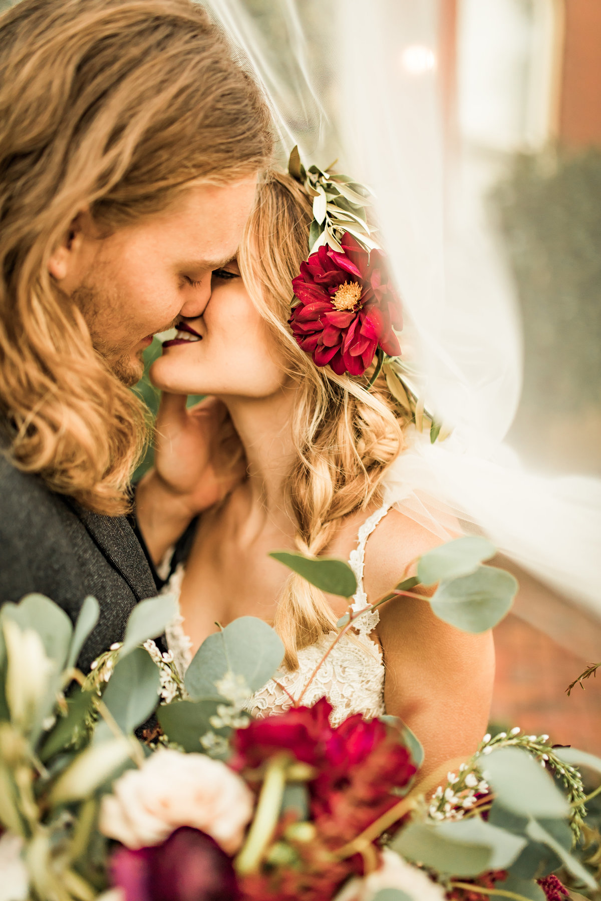 Fall Boho-Inspired Styled Shoot Lafayette Square Historic District  St. Louis, Missouri  Allison Slater Photography  Wedding Photographer346