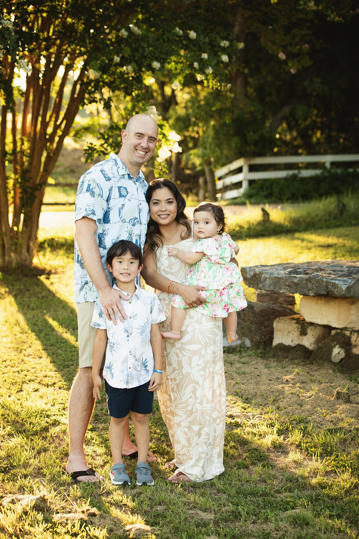 Salado Family Photography: Create timeless family memories with natural, heartfelt portraits. Book your session with an expert local photographer today!