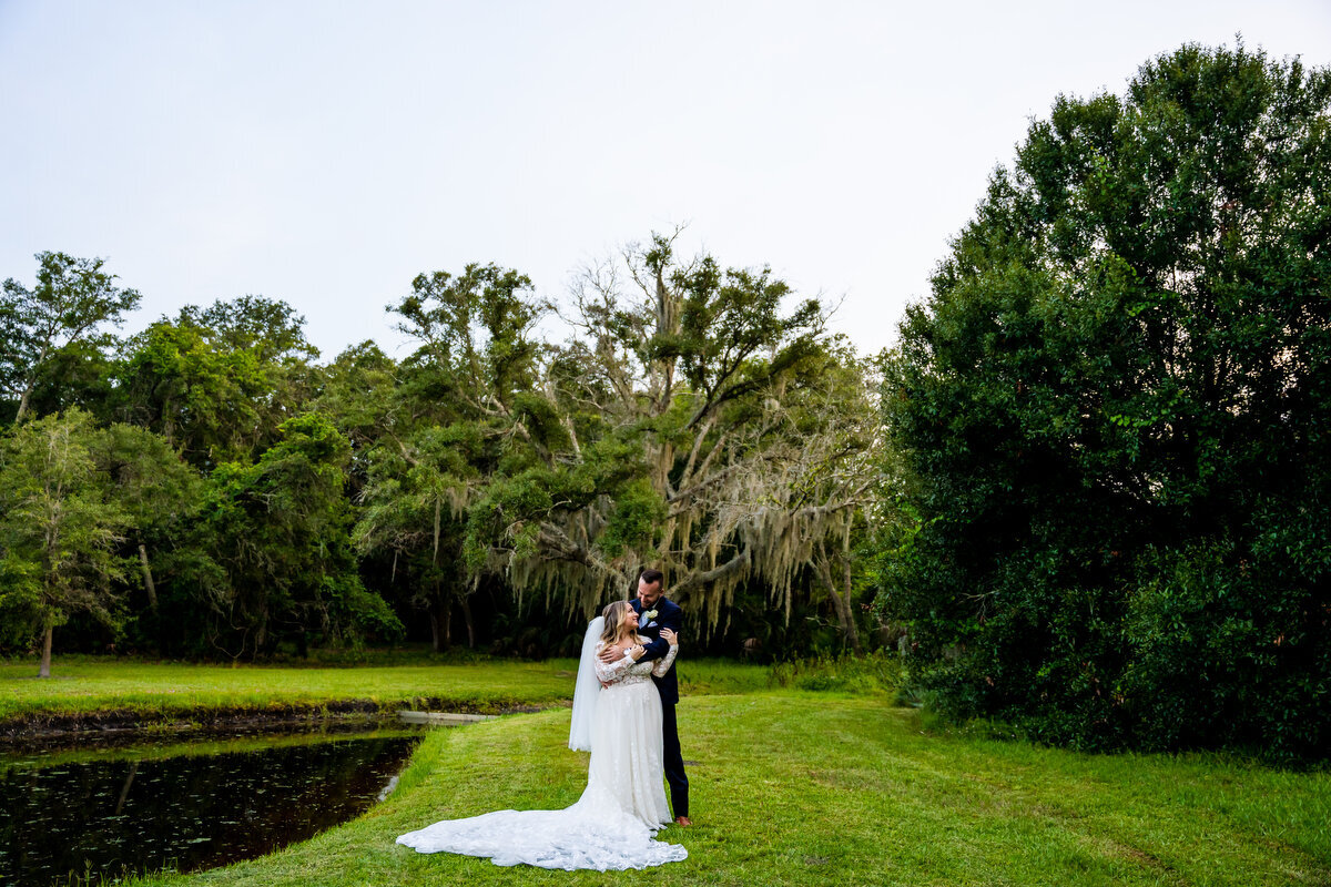 harborside-chapel-maddness-photography-elopement-chantilly-chic-celebrations-19