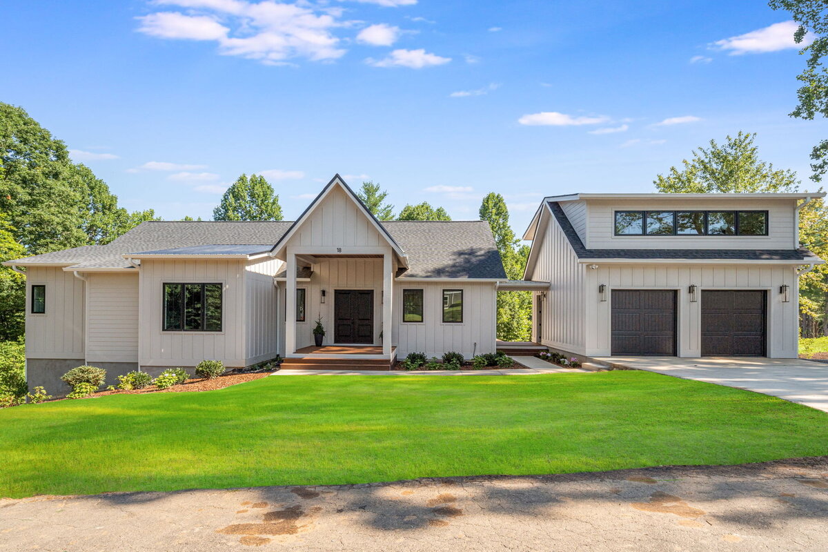 1-web-or-mls-18-baxter-woods-ln