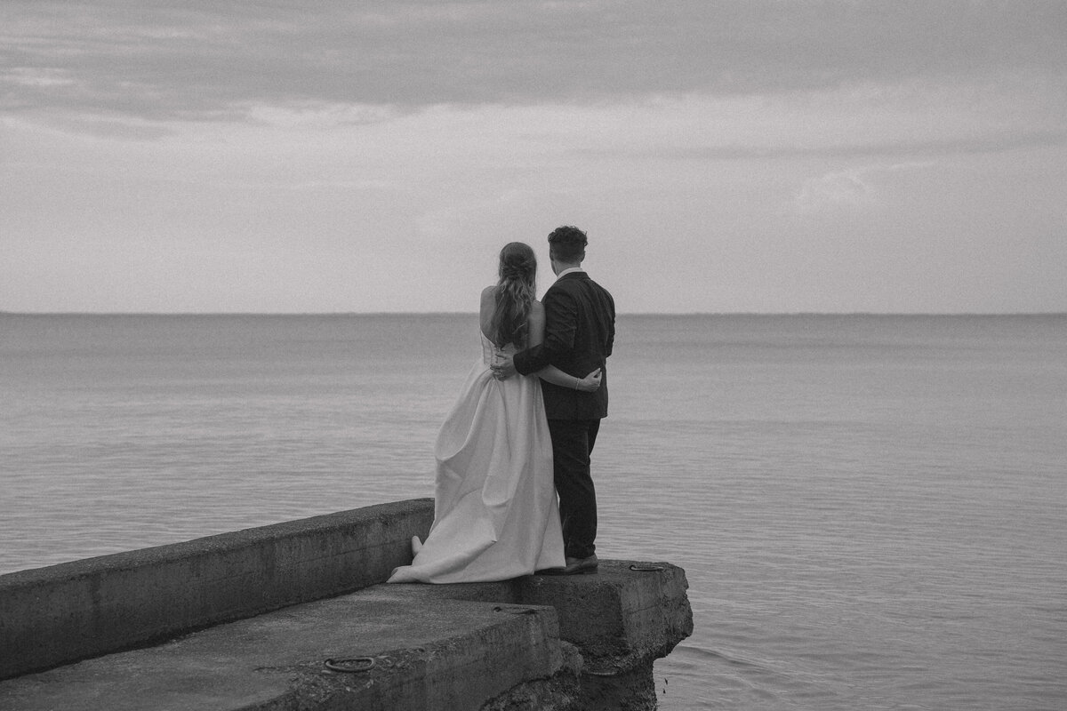gabby-mike-buffalo-wedding-day-35
