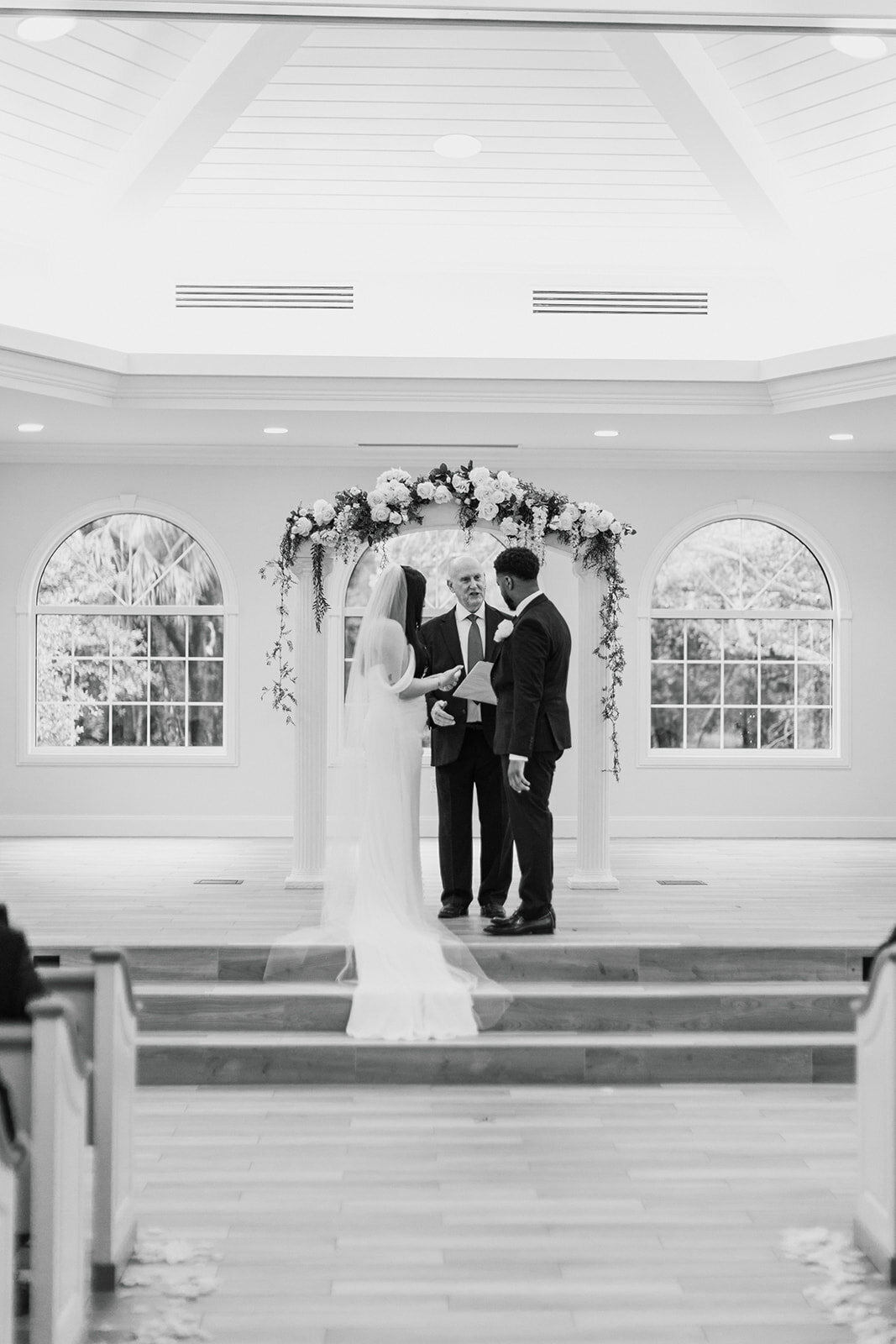 amber-mcwhorter-harborside-chapel-florida-elopement-chantilly-chic-celebrations-8
