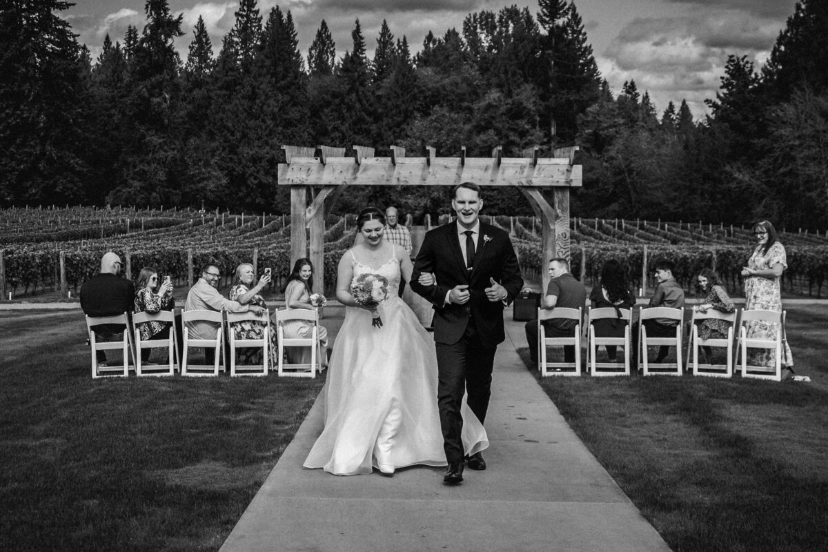 Black and White wedding photo Vancouver Portland Photographer 