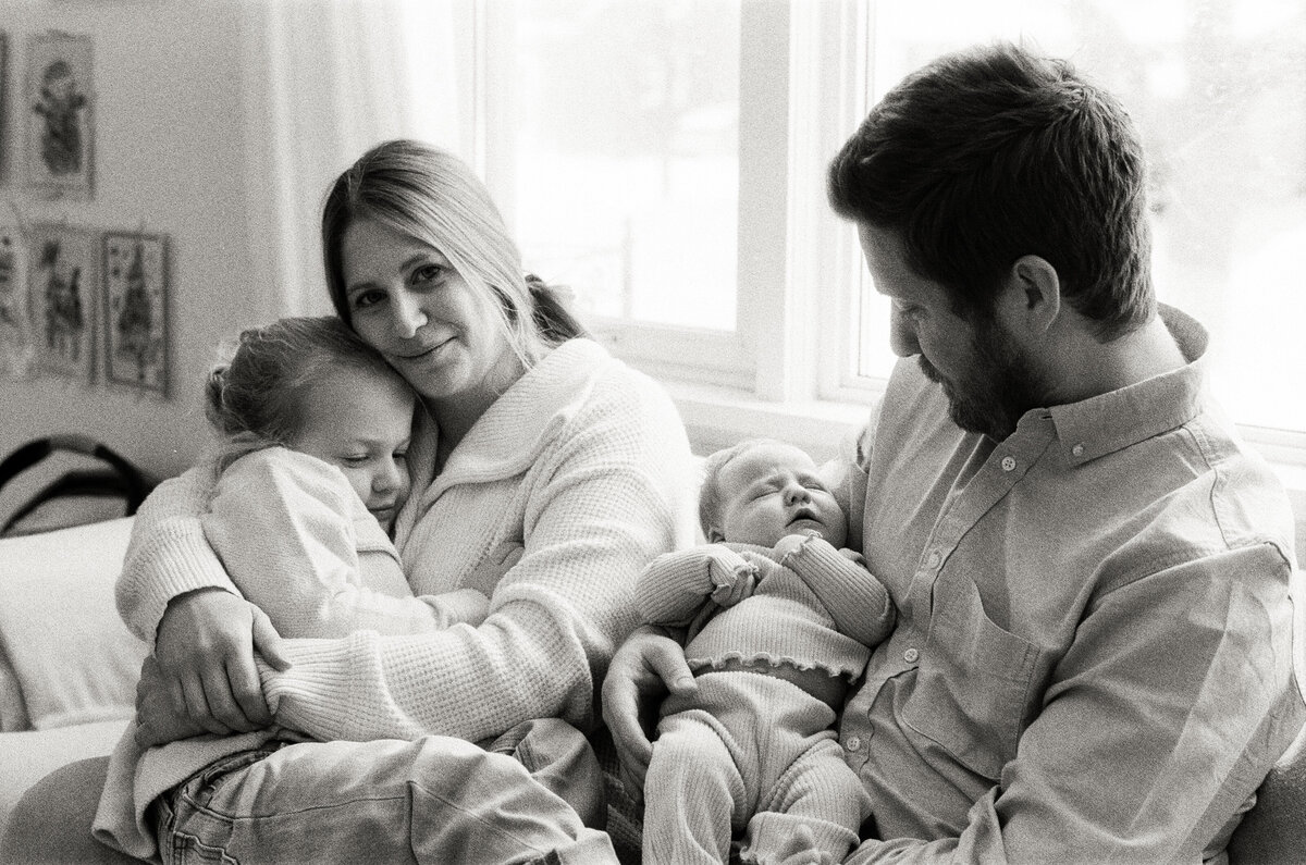 newborn_film_photography_waterloo201