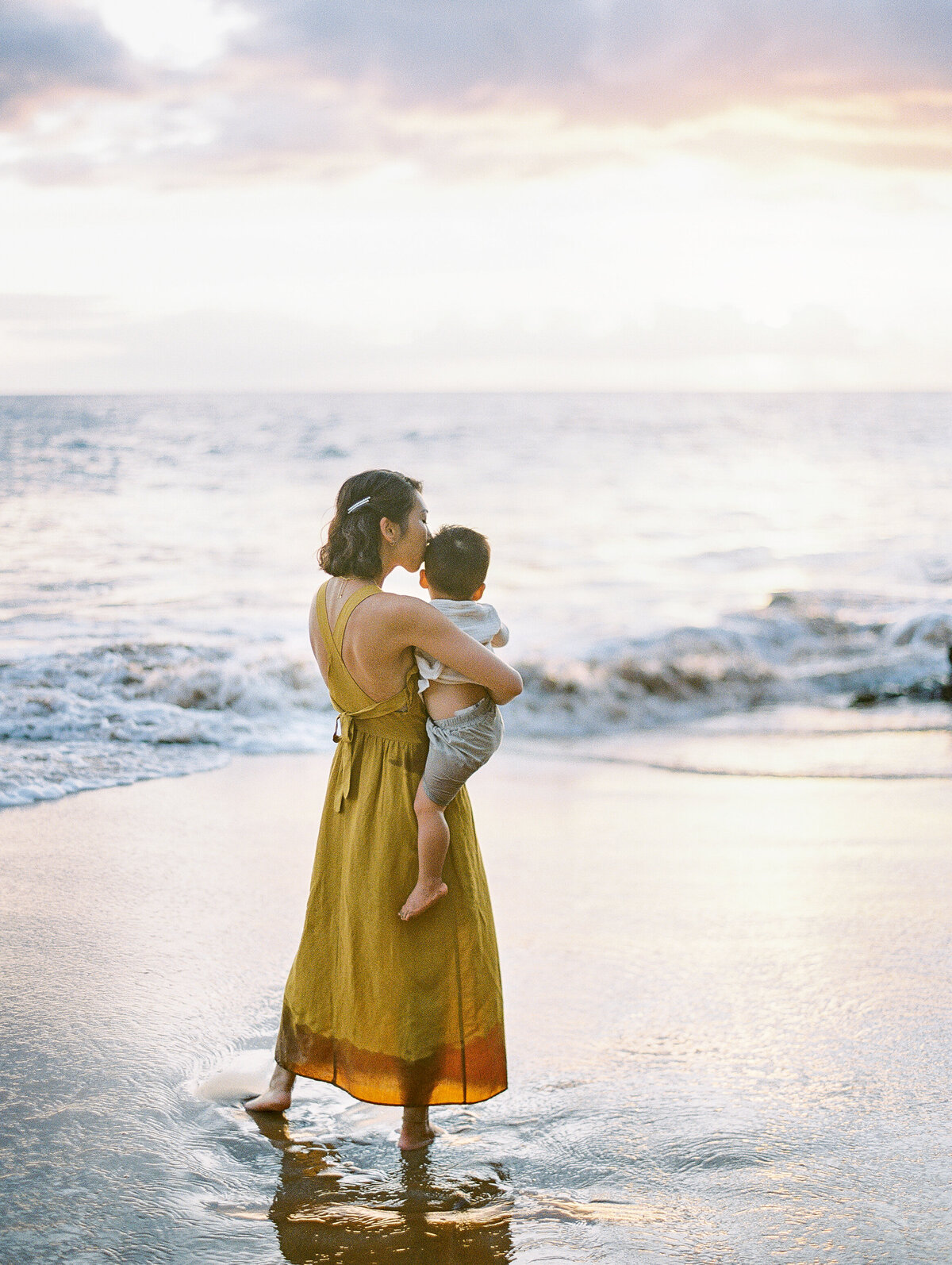 LeeFamily | Hawaii Wedding & Lifestyle Photography | Ashley Goodwin Photography