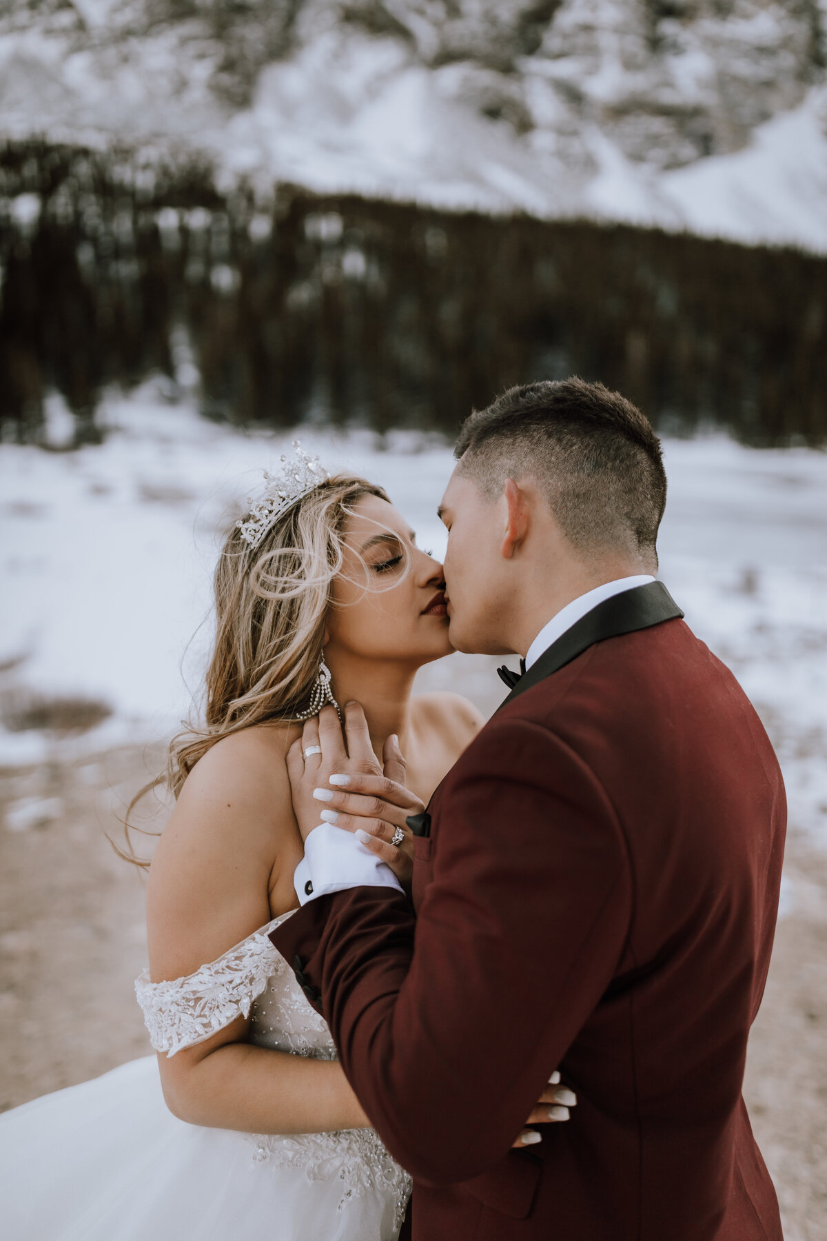 couple eloping at blue lakes colorado