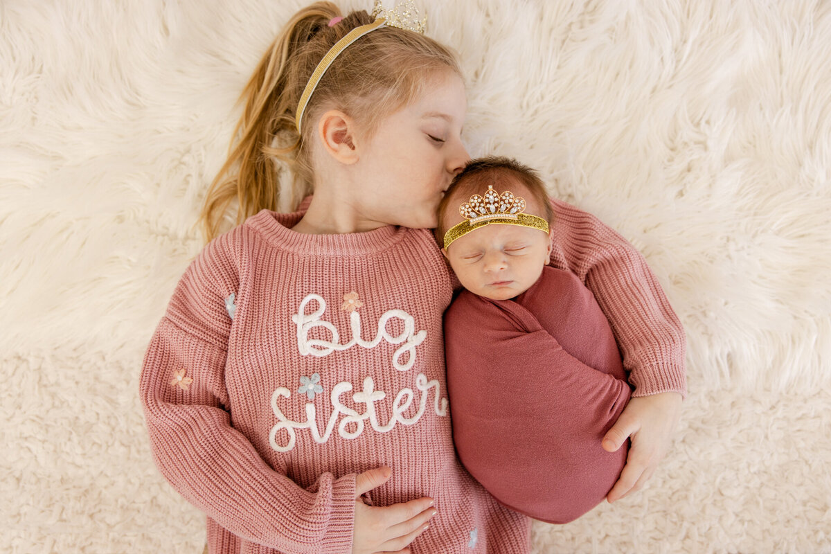 denney_newborn_25s-9