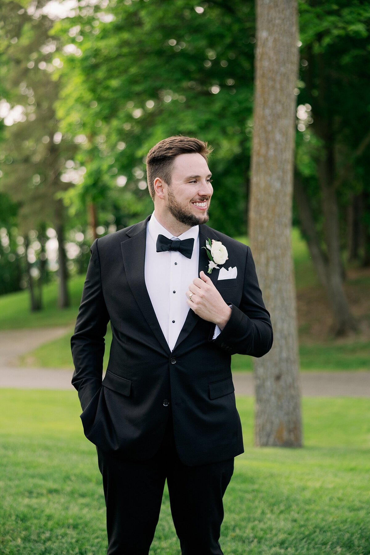Oak-pointe-country-club-wedding_1342