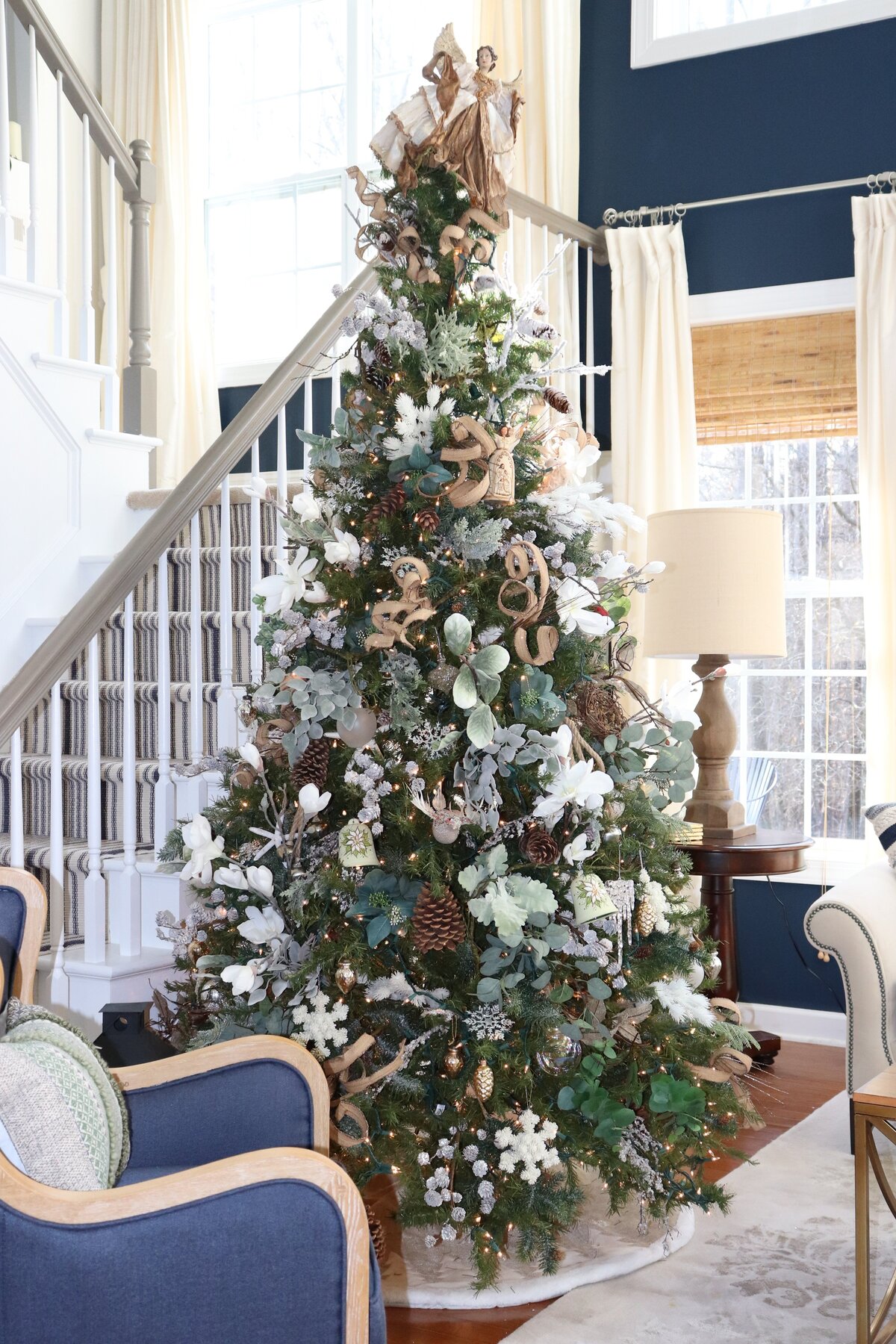 Holiday Botanical Tree