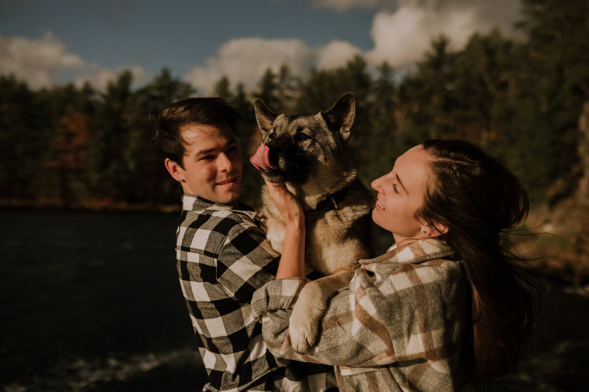 brad-reed-engagement-proposal-fall-autumn-cottage-lake-5