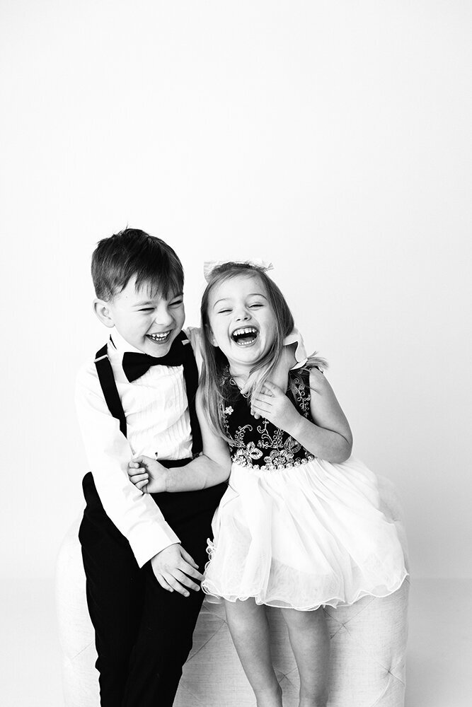 siblingpersonalityportraitlaughing