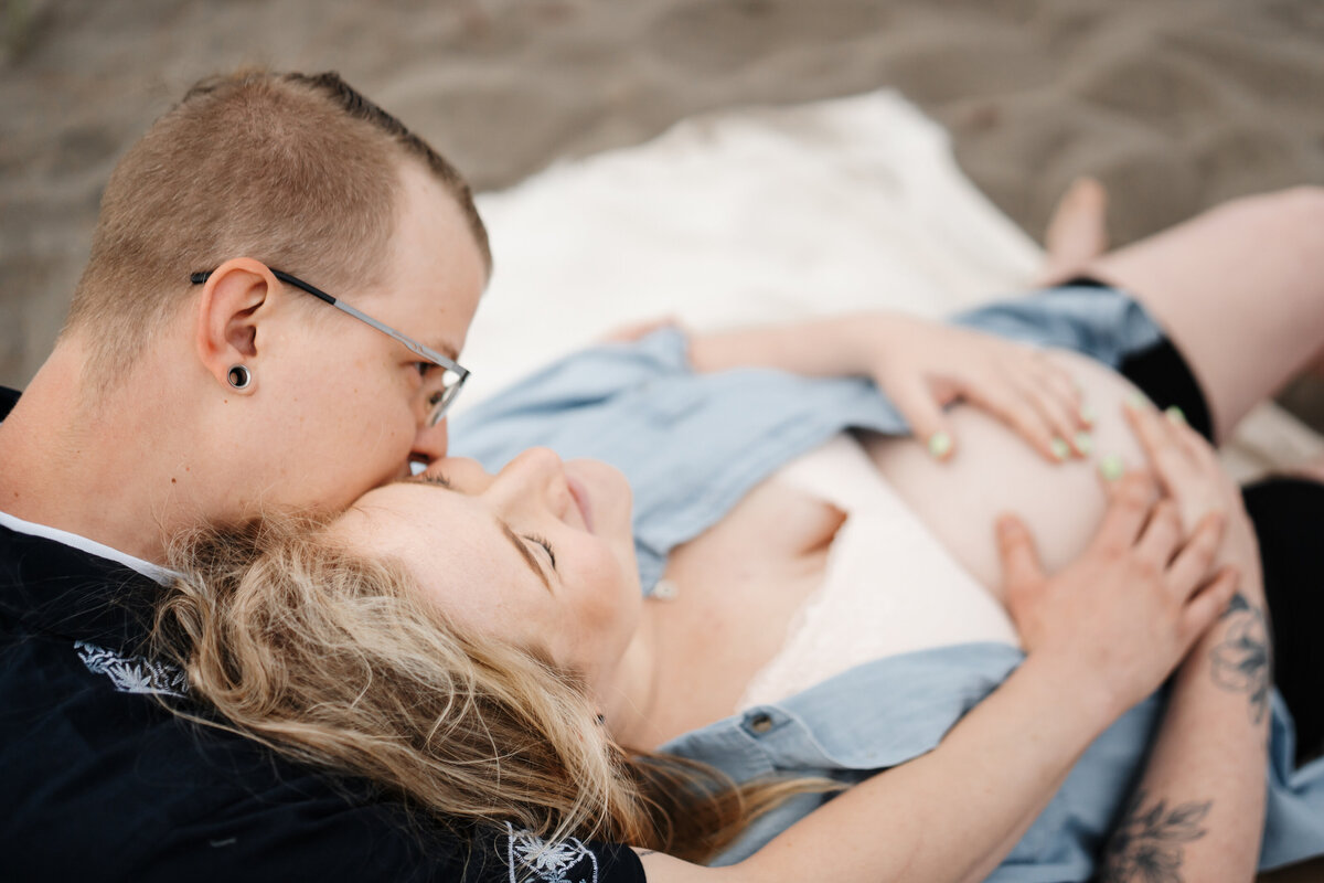 Portland-Maternity-Photographer-Sauvie-Island-74