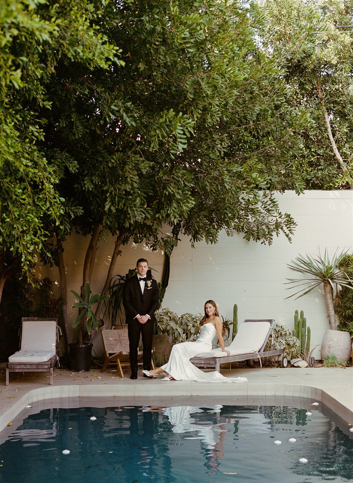 LA-film-restaurant-wedding-hanna-walkowaik-photography-0037
