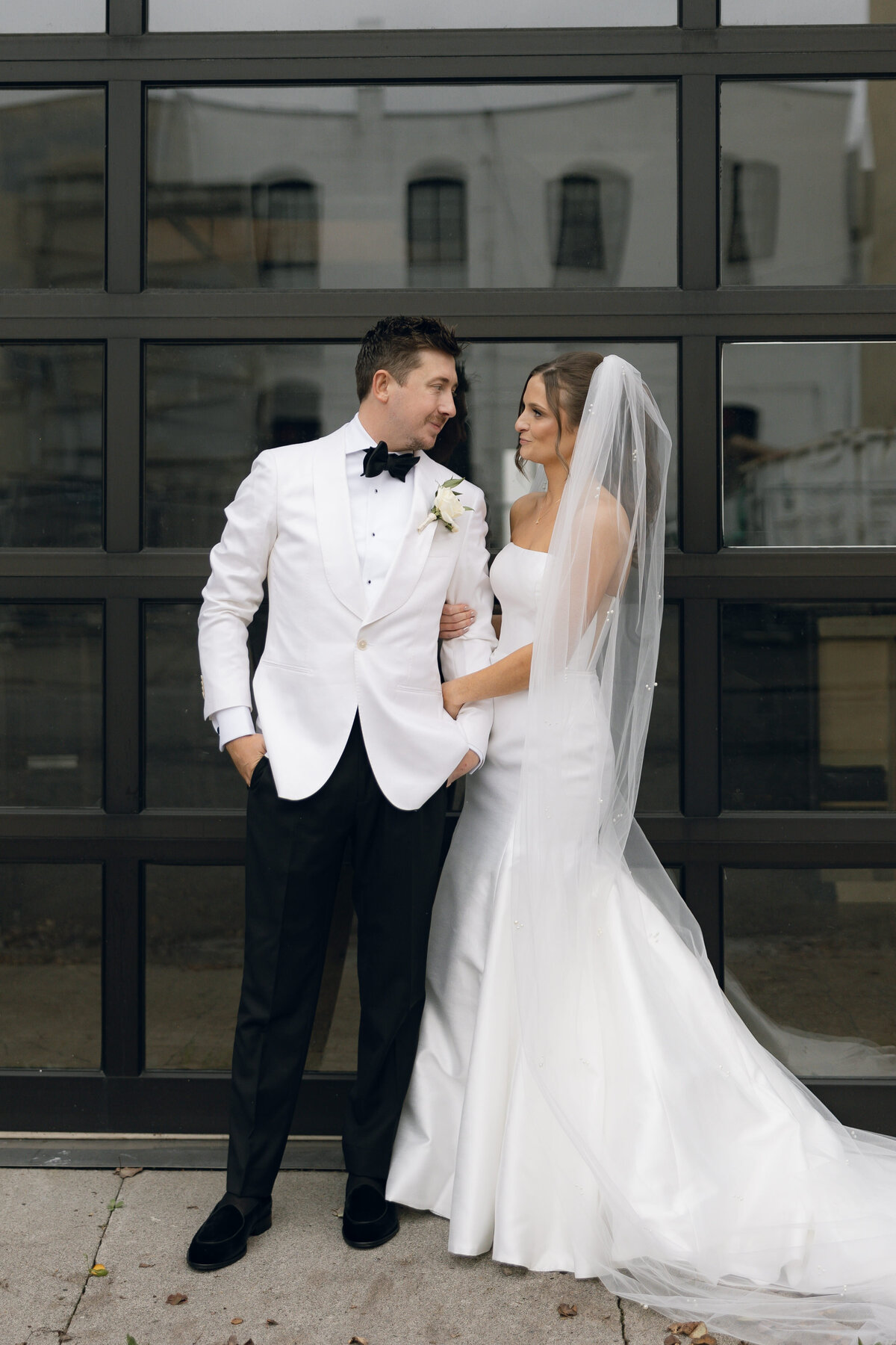 the-evergreen-portland-oregon-wedding-bridal-portraits-2