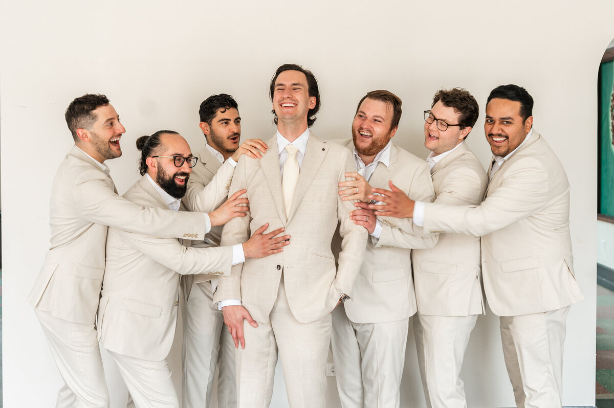 revel-motor-row-chicago-wedding-18