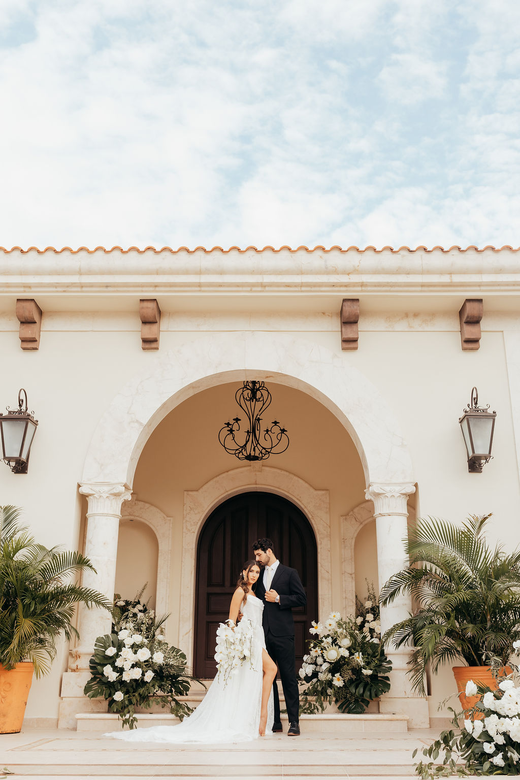villa-la-joya-wedding-florist-TJ9A8873