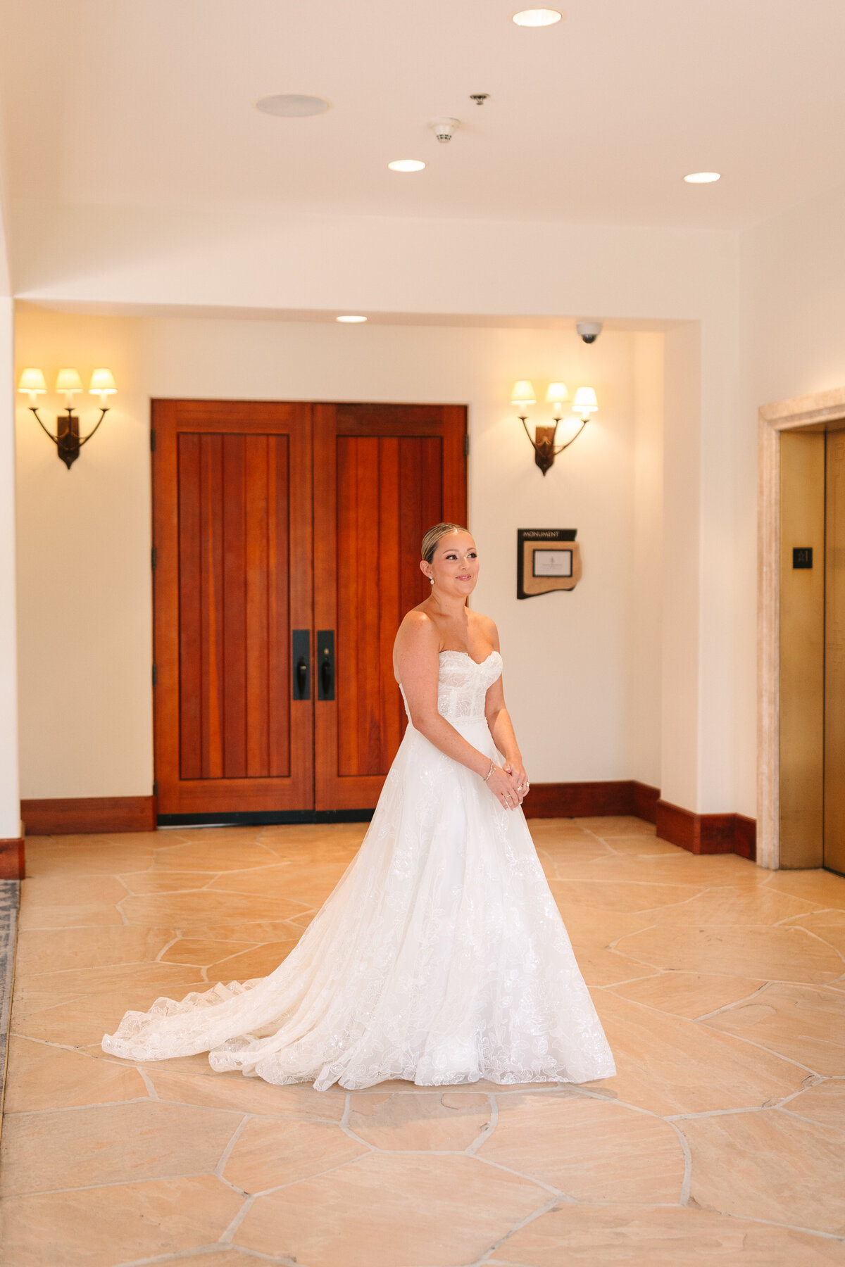bridal-hair-and-makeup-look-four-seasons-scottsdale