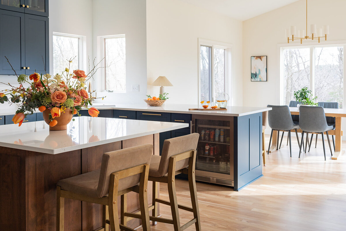 0325_055_bk_0195_websize