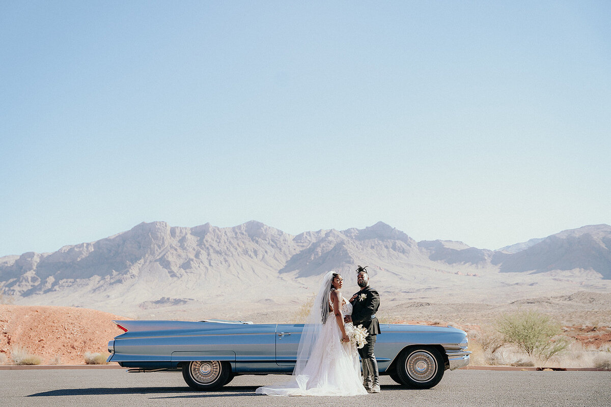 Niah+Jarred - Valley Of Fire - Elopement Las Vegas - The Combs Creative (80 of 84)