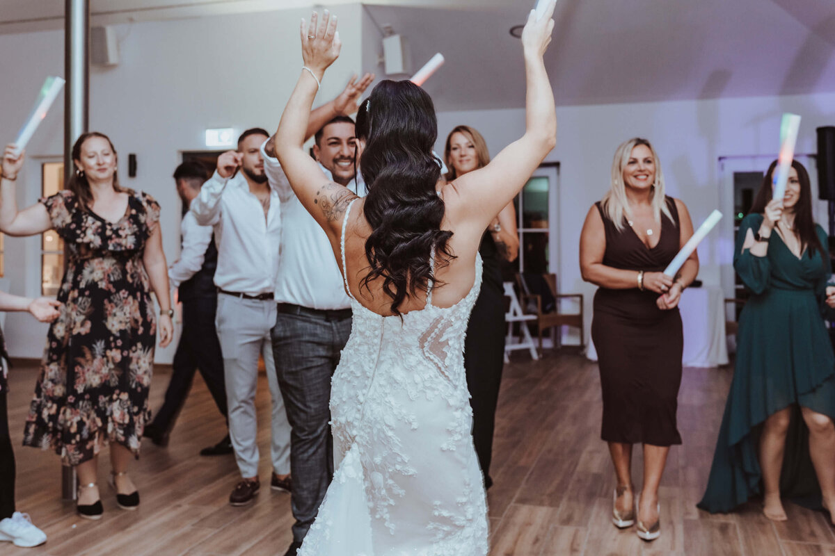 Veronica-&-Dominic_04418