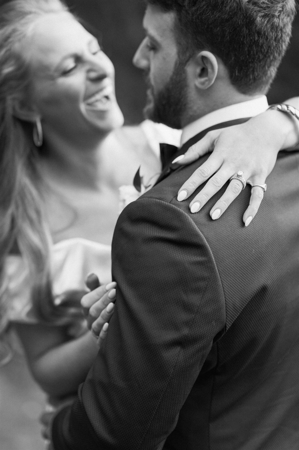 black-tie-wedding-classic-fun-vibes-shepherds-hollow-michigan-047