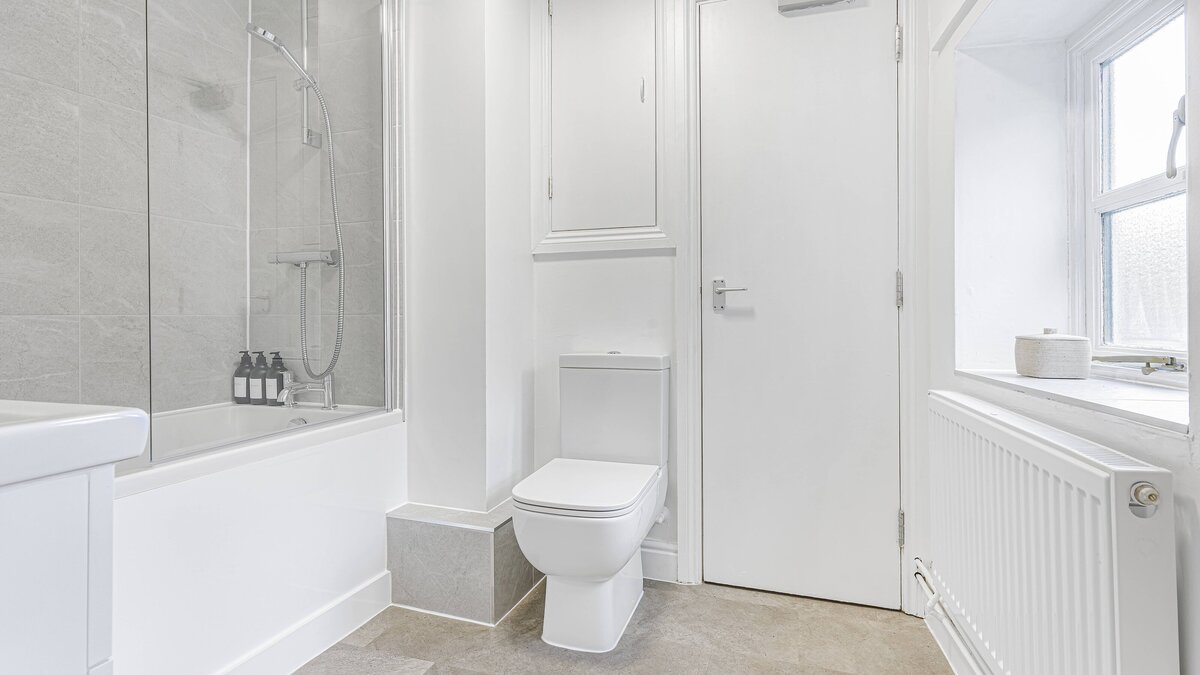 The Hideaway: Luxury 2 Bedroom Cottage