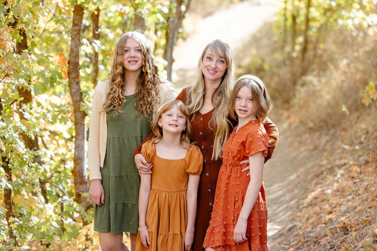Utah-County-UT-Fall-Mini-Session-Magnolia-and-grace-photography-co-RachelO# (1)-11