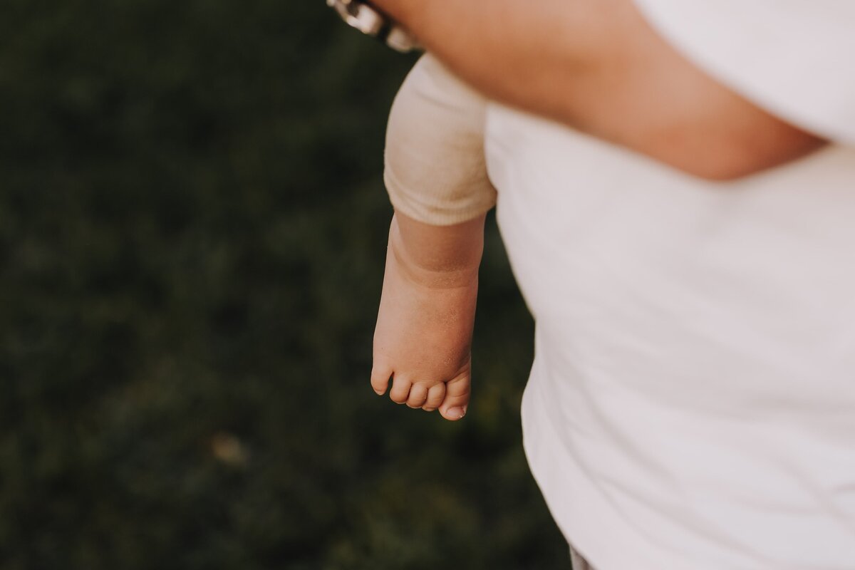 Detailaufnahme von einem Kinderfuß