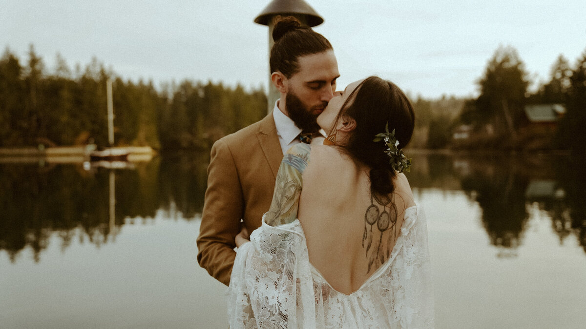 pnw-elopement-harstine-island-1126