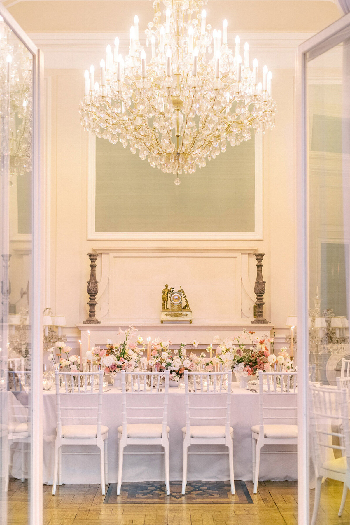 Maïlys Fortune Photography Husband Wife Wedding Weddings Photography France Switzerland Italy Timeless Dreamy Imagery Bilingual French English Destination Weddings Destination Wedding Provence French Riviera Paris Lake Como Tuscany143