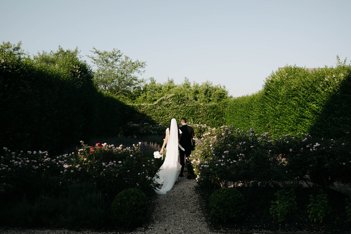 New-york-hamptons-private-estate-wedding-reception-1072